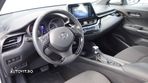 Toyota C-HR Hybrid Lounge - 11