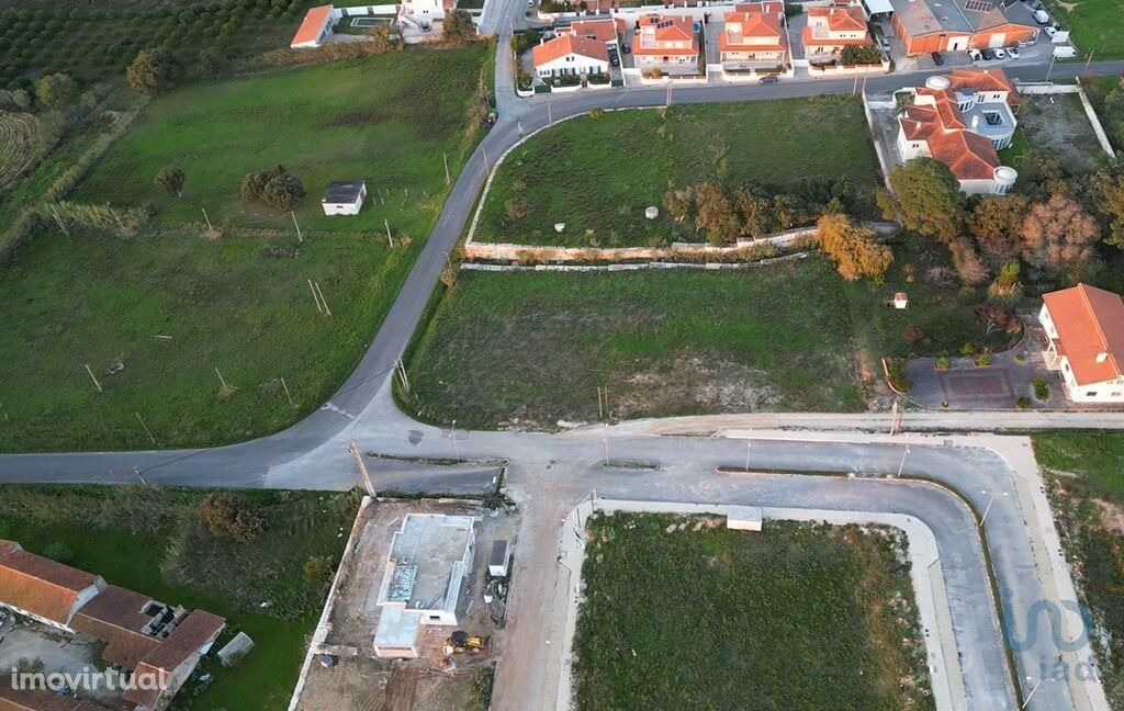 Terreno para construção em Leiria de 3561,00 m2