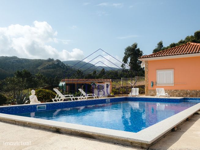 Moradia T3 + 1 com Piscina, em Lamas, Cadaval-0