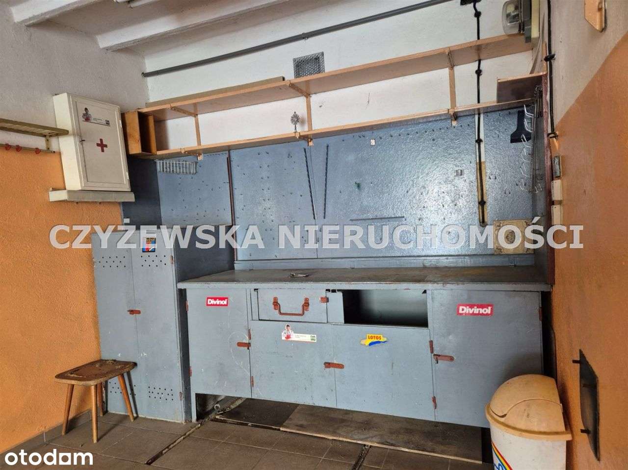 Garaż Murowany Z Kanałem Ul. Jedności Narodu Tczew-4