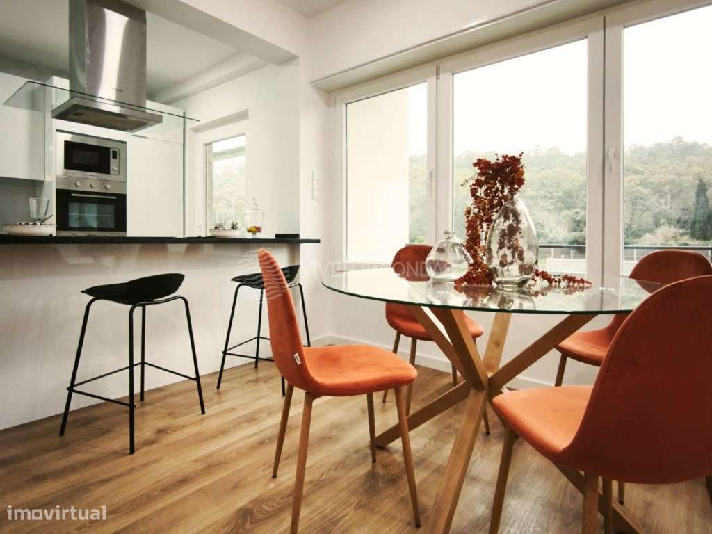 Apartamento T3 totalmente remodelado em Benfica - Grande imagem: 4/38