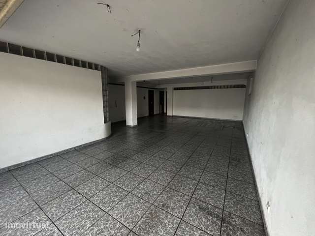 Moradia Geminada - São João de Lourosa (VISEU) - Grande imagem: 5/7