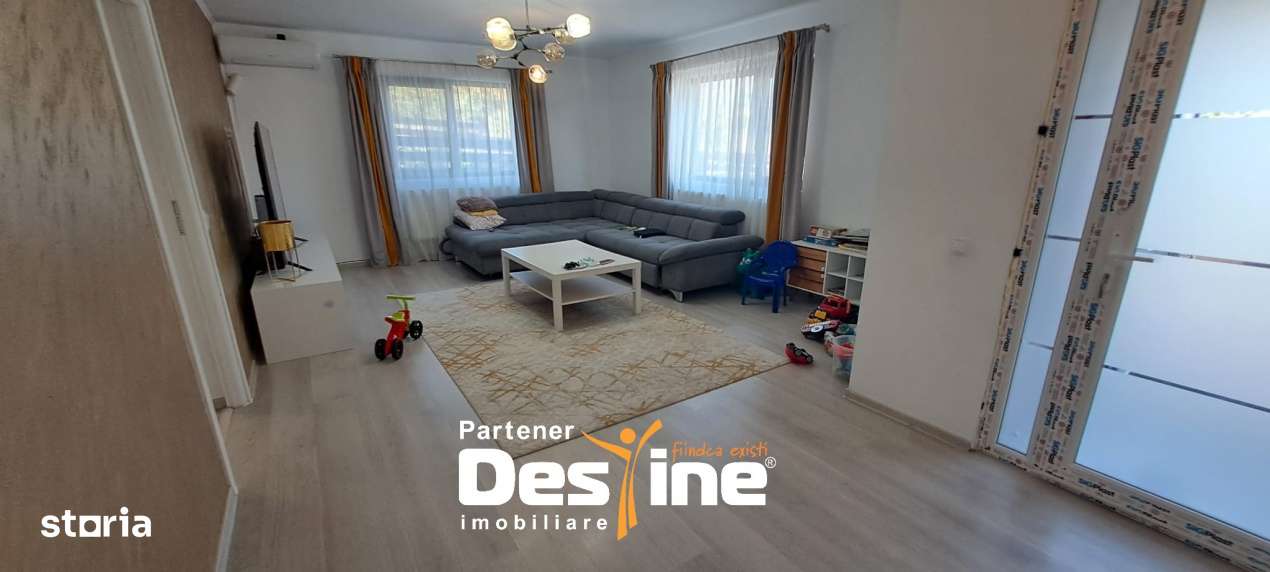 Casa PLAN PARTER, 75 mp + 500 mp TEREN , CIURBESTI - Imagine principală: 5/12