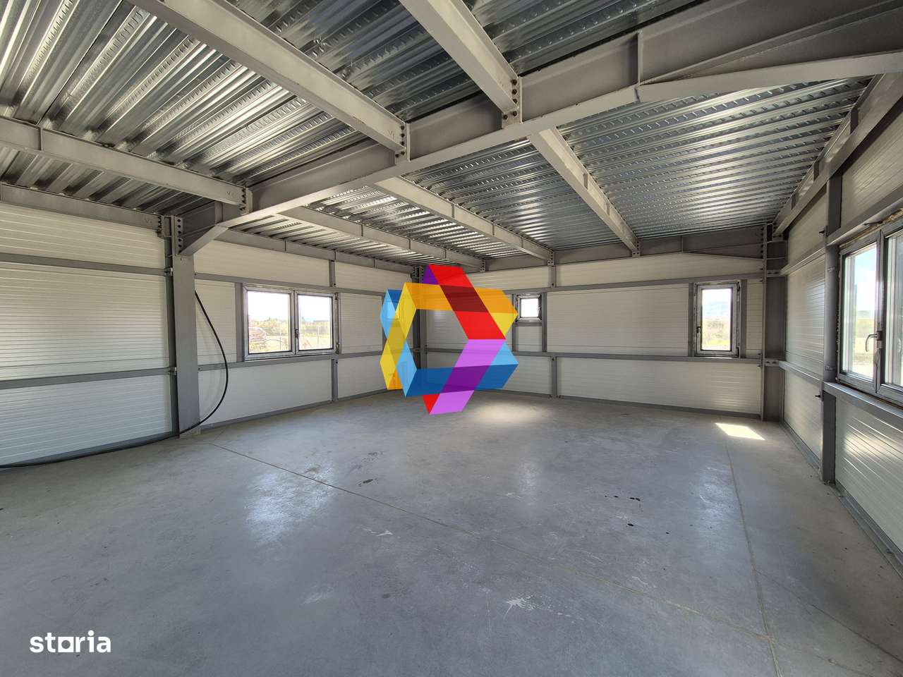 Hala - 1400 mp  # plus-imo.ro - Imagine principală: 4/20