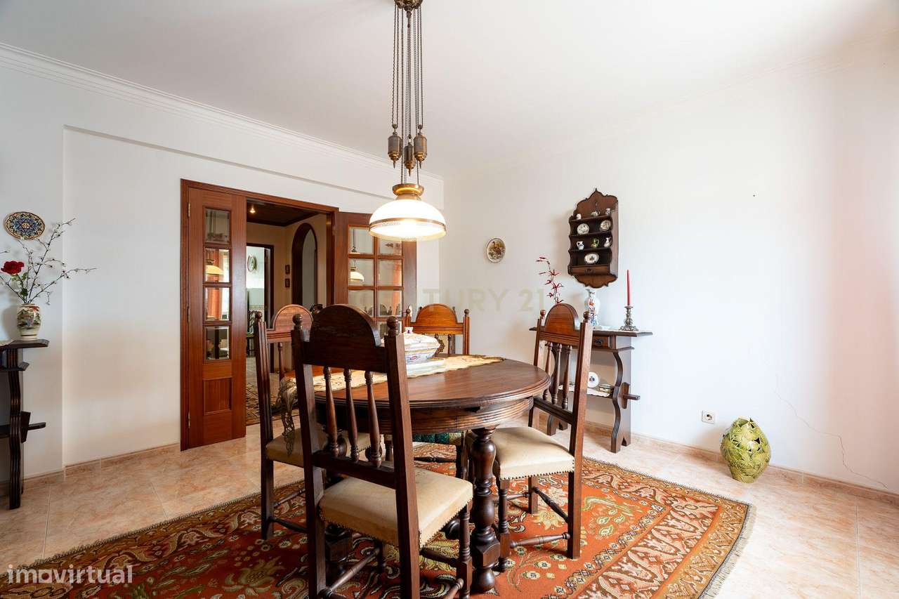 ** Excelente Apartamento T2 - Vista Rio - Centro do Montijo **-7