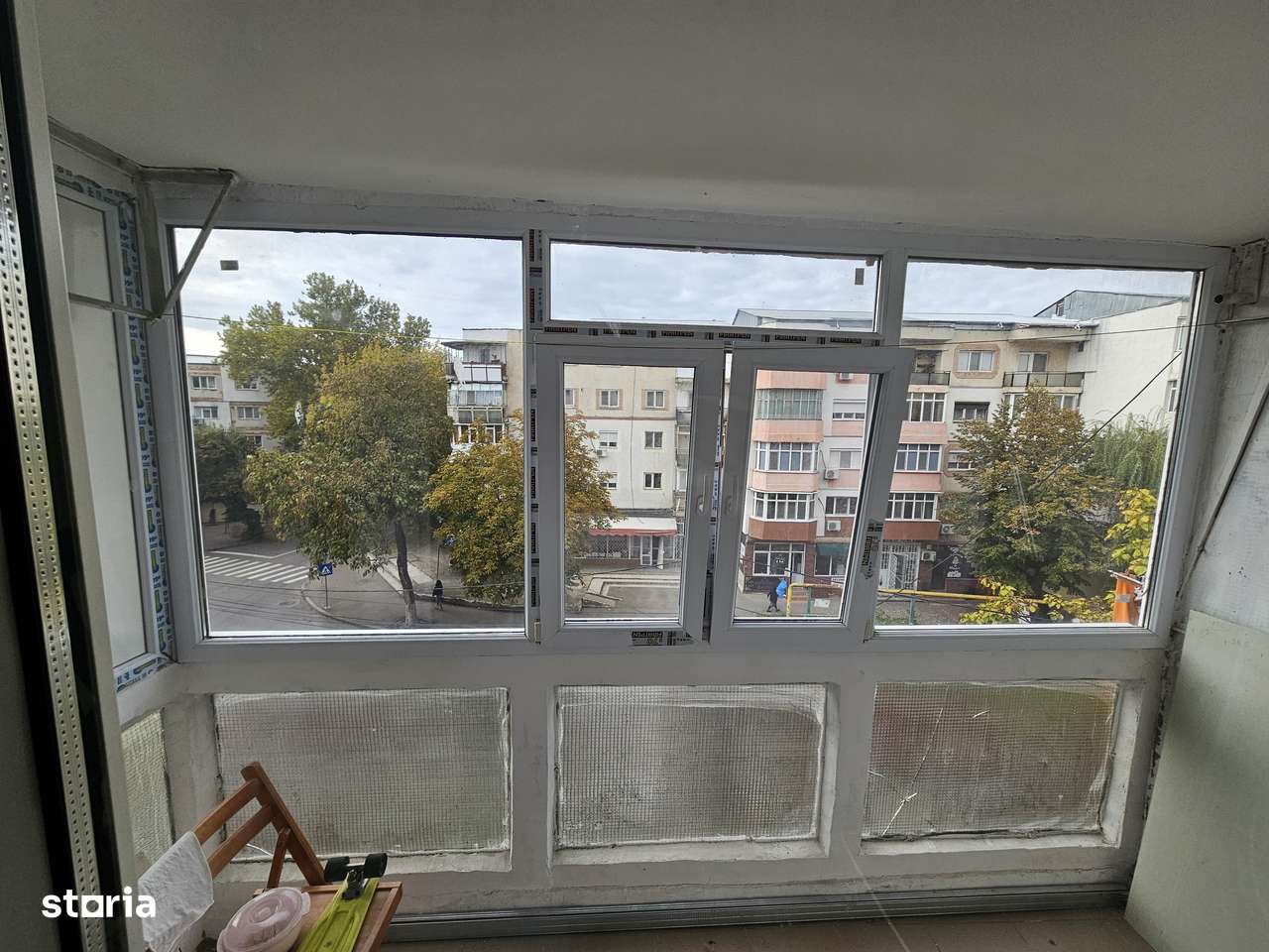 Vand ap cu 3 camere str. Dunarea - Posta 4-4