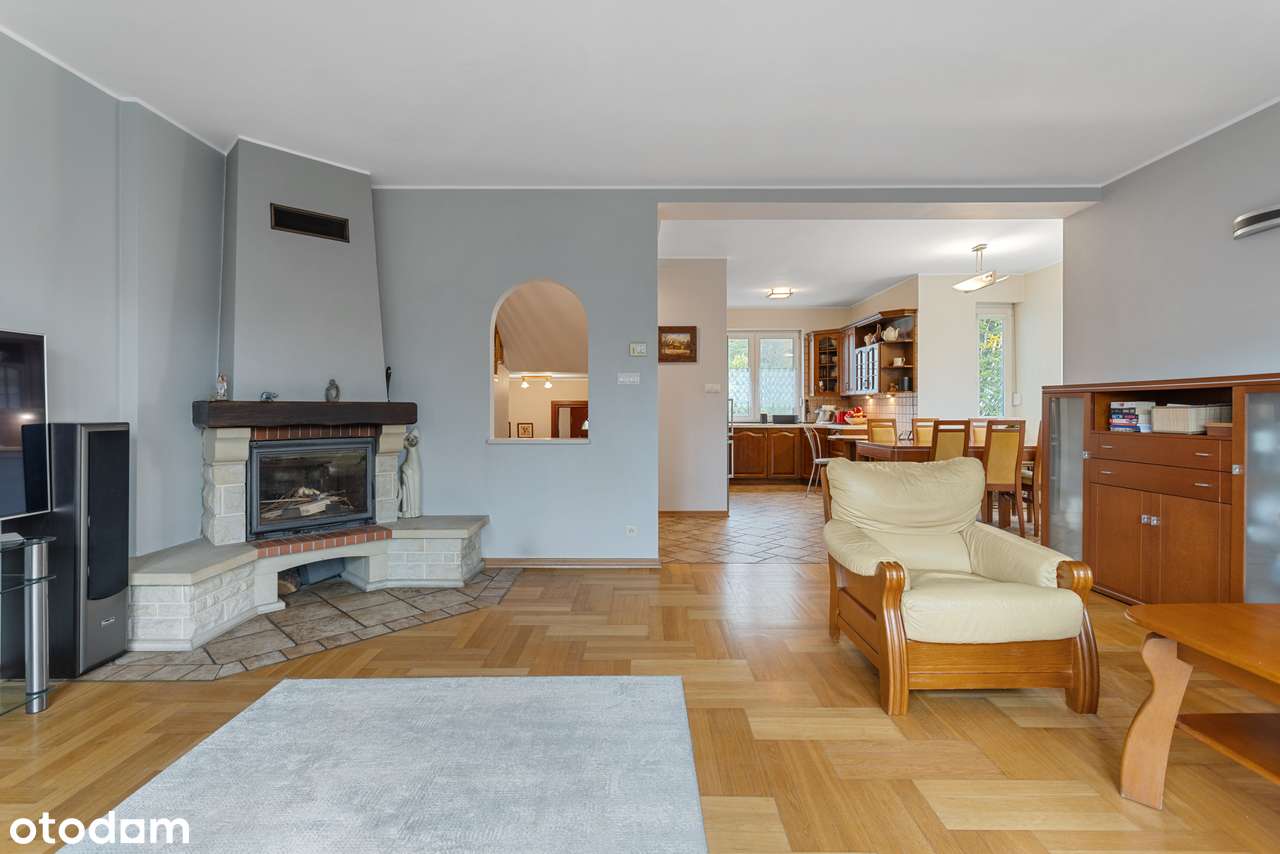 Skrajny szeregowiec, większa działka 345m2. Atrakcyjne położenie-cisza-3