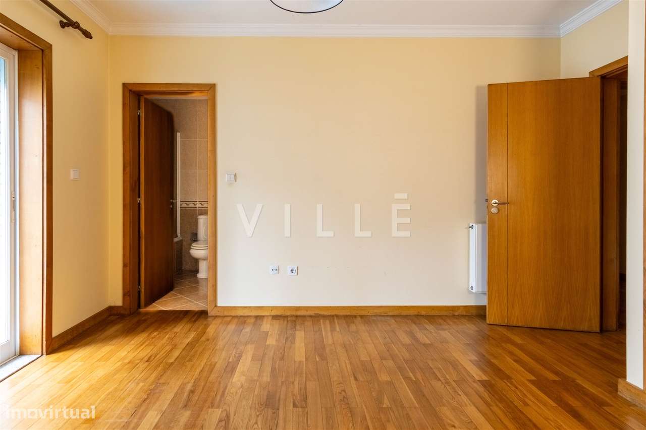 T2 em Condomínio Fechado Rio Tinto - Garagem Box e Varanda - Grande imagem: 4/41