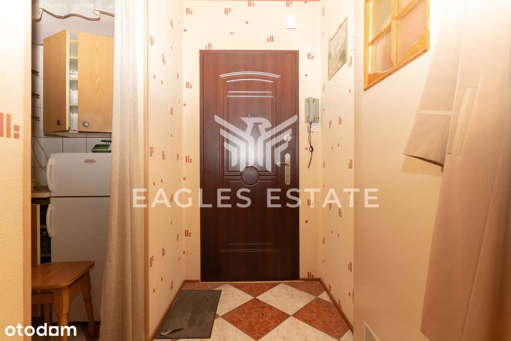 Kawalerka w centrum – idealna na start-7