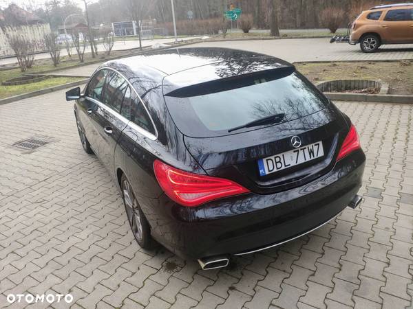 Mercedes-Benz CLA Shooting Brake 200 (CDI) d AMG Line - 6