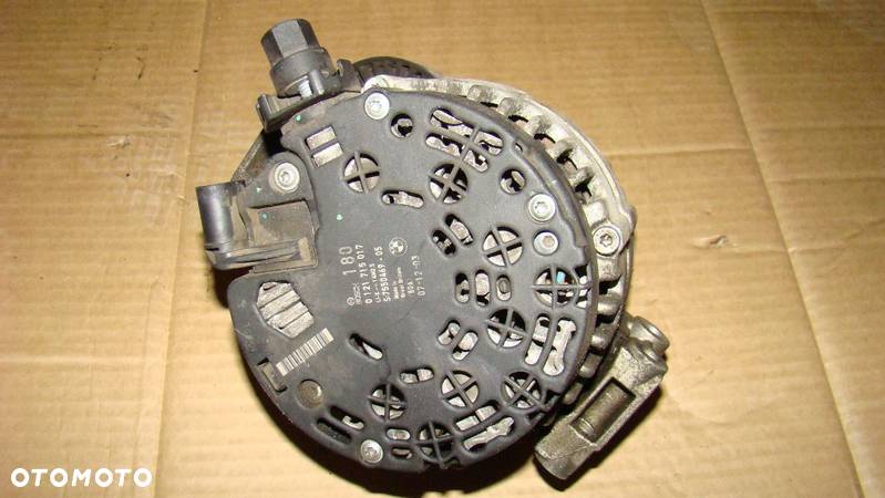 BMW E87 E90 ALTERNATOR 7550469  180A - 2