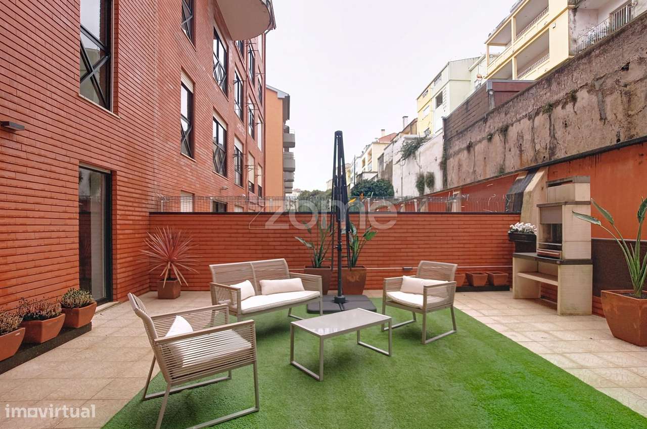 Apartamento T2 Premium com Terraço no Vale das Flores-33