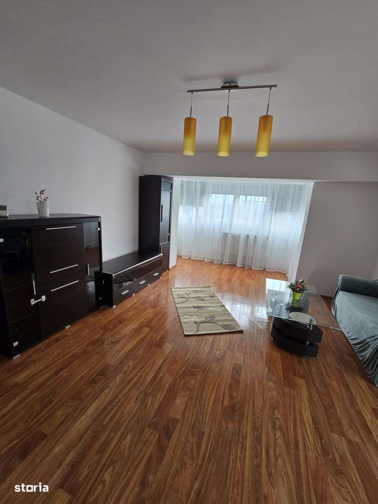 Apartament de vânzare - Imagine principală: 1/5