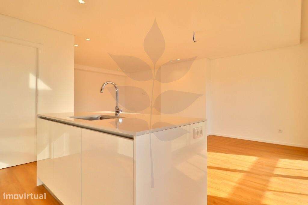 Apartamento T3 Renovado – São Victor, Braga-26