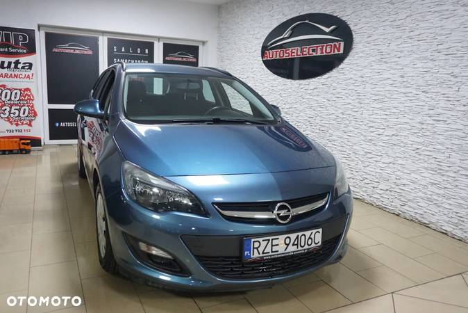 Opel Astra 1.4 Turbo Edition - 2