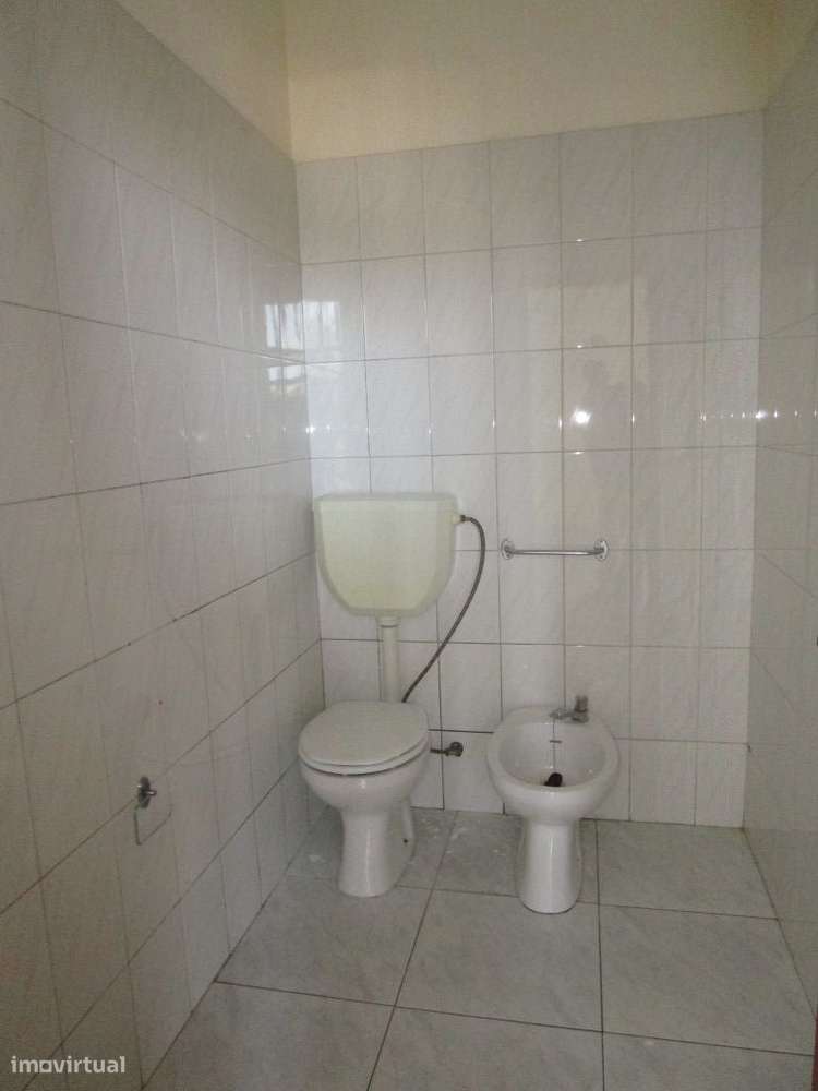 Loja, junto a EN1 ao Picôto - Grande imagem: 4/8