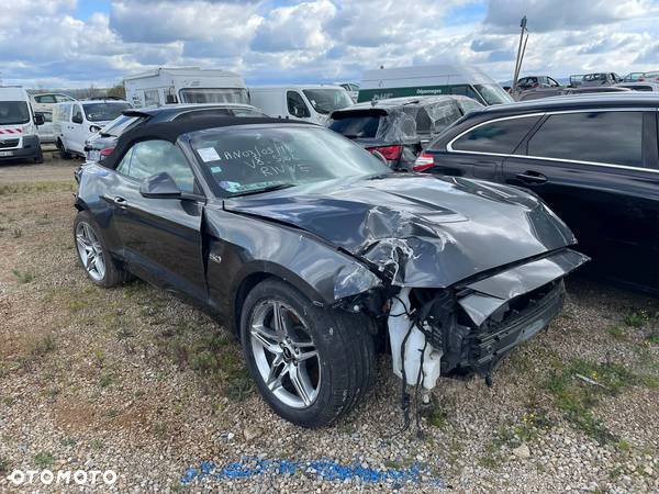 Ford Mustang 5.0 V8 GT - 1