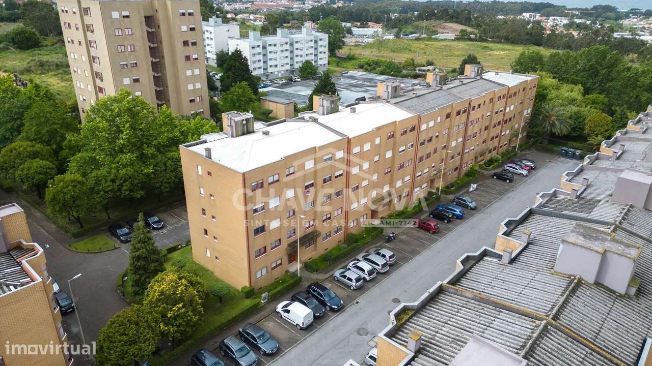 Apartamento T3 em Canidelo c/ vistas mar | Remodelado-23
