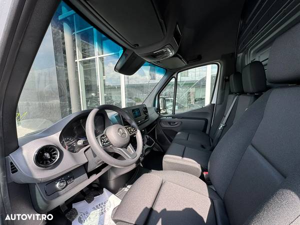 Mercedes-Benz Sprinter 317 CDI Lung 14 mc Stoc - 8