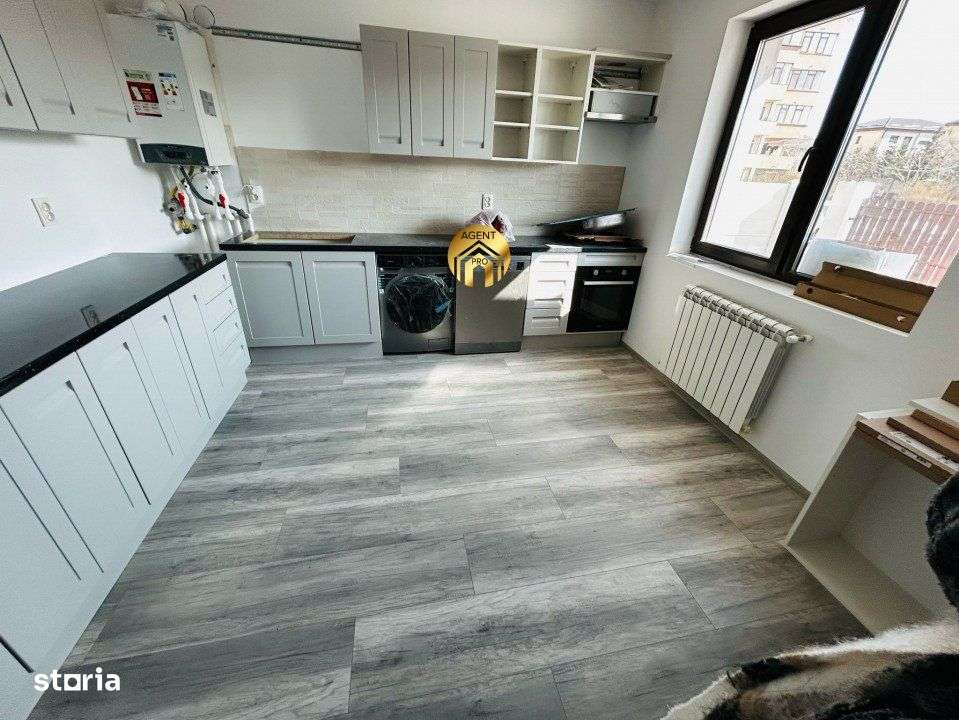 Vila Individuala , prelungirea Ghencea , 4 camere subsol, 250 - Imagine principală: 5/13