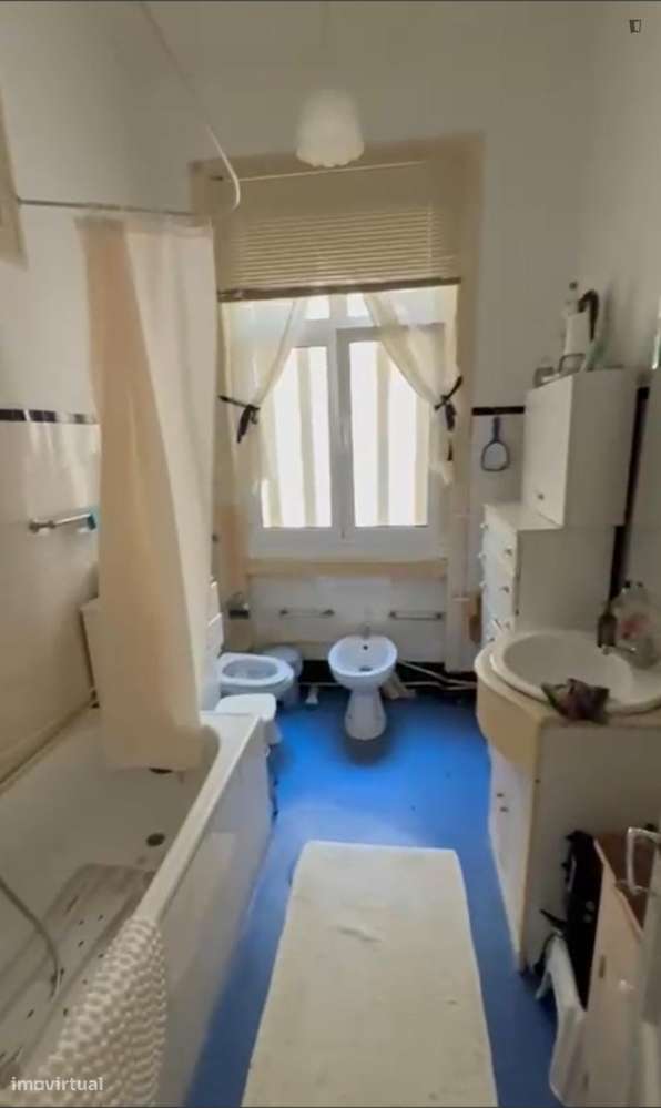 Quarto - localizado em Montes Claros Coimbra - Grande imagem: 4/4