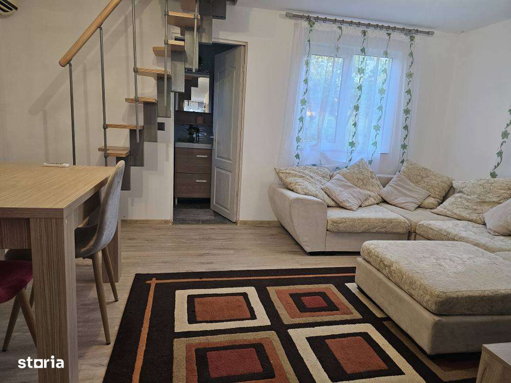 Teren cu panoramă deosebită de vânzare – Oradea, zona de deal - Imagine principală: 2/20