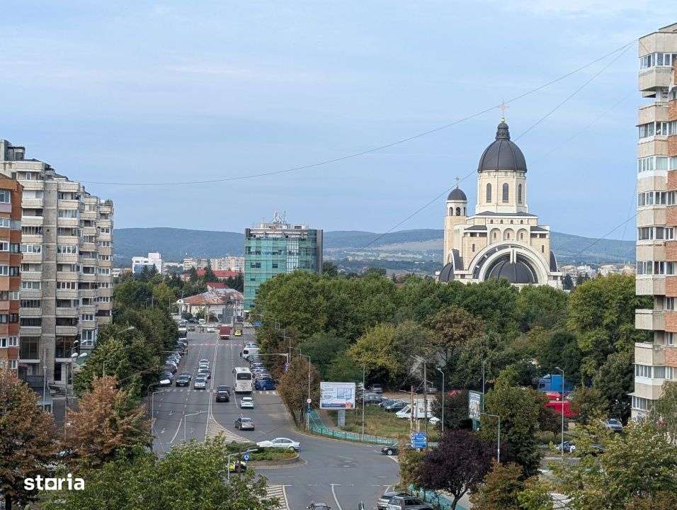 Spatiu 30AVENUE,  asigurari, consultanta , servicii - Imagine principală: 4/13