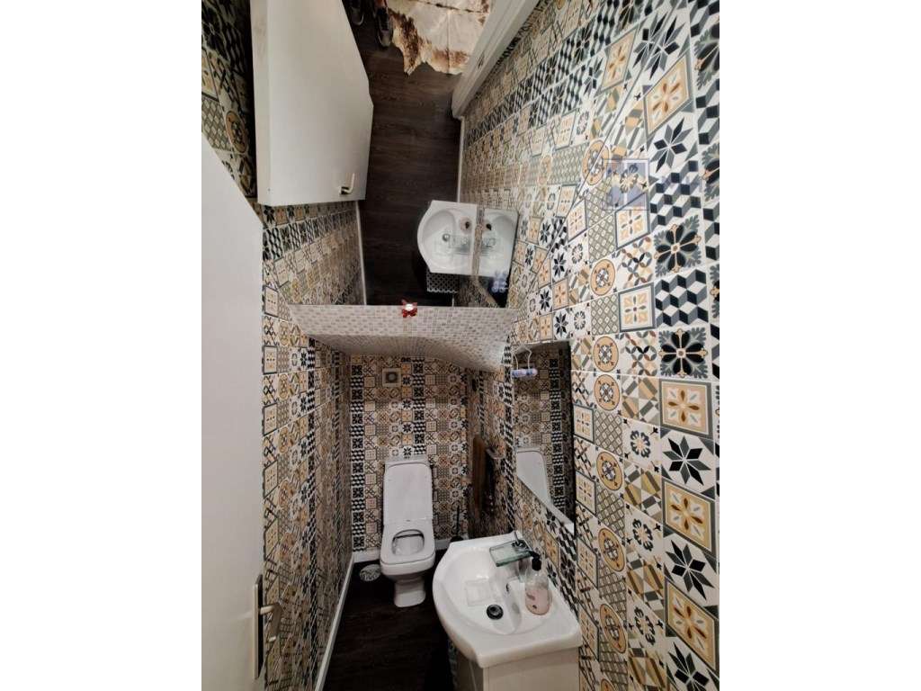 Propriedade com duas casas T2 na Madalena com piscina e a 700 m da ...-10