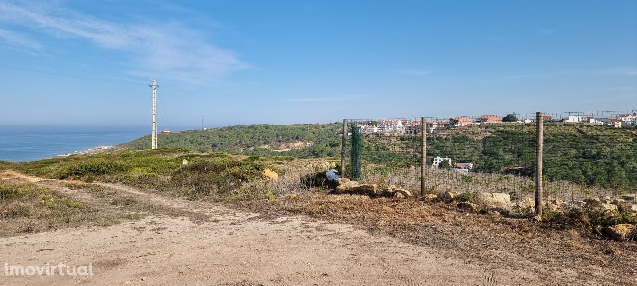 Fantástico terreno rústico com 4040m2 situado em Vale Pinheiro