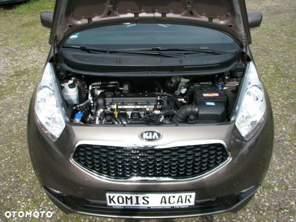 Kia Venga - 10