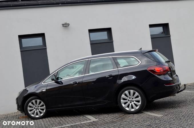 Opel Astra IV 1.4 T Cosmo S&S - 6