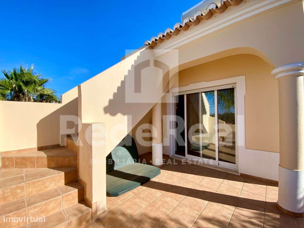 Moradia com Piscina perto da praia-25