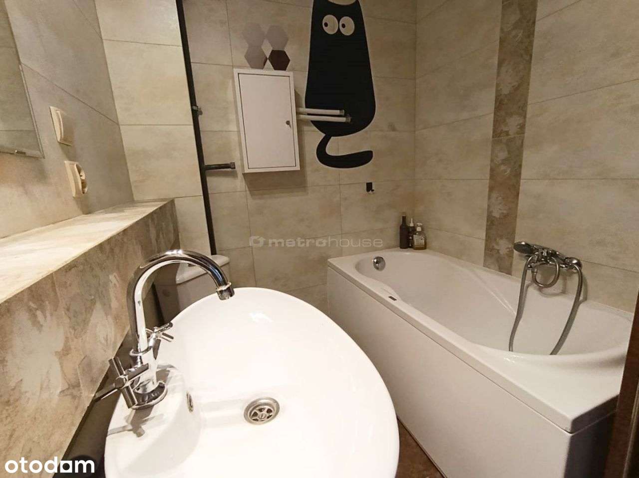 1. piętro Gliniana 2 pok. po generalnym remoncie-2