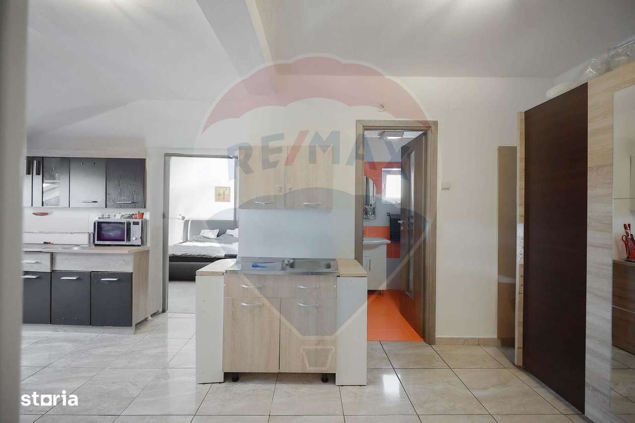 De vânzare apartament cu 3 camere, Rogerius, Oradea - Imagine principală: 5/13