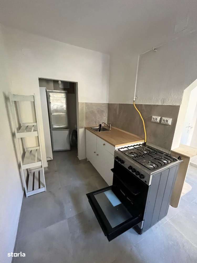 Apartament 1 camera zona Spitalului Judetean, centrala proprie - Imagine principală: 1/6