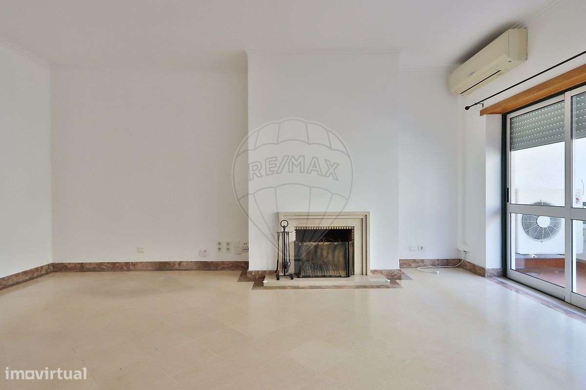 Apartamento T3 para arrendamento - Grande imagem: 2/22