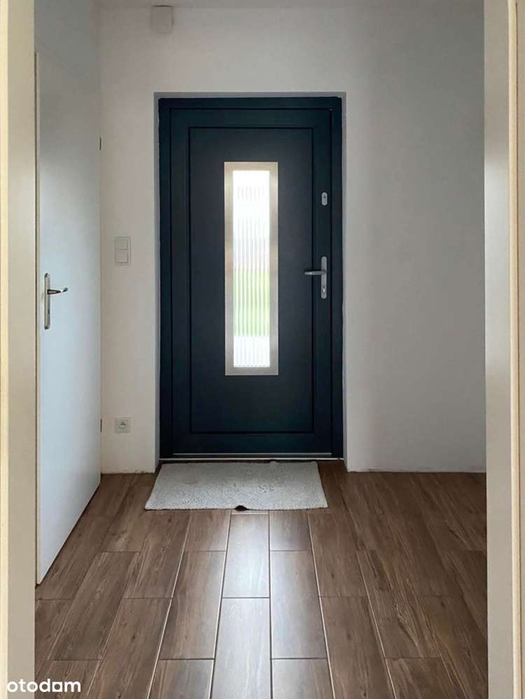 Wolnostojący dom w Pniewach na kameralnym osiedlu-16