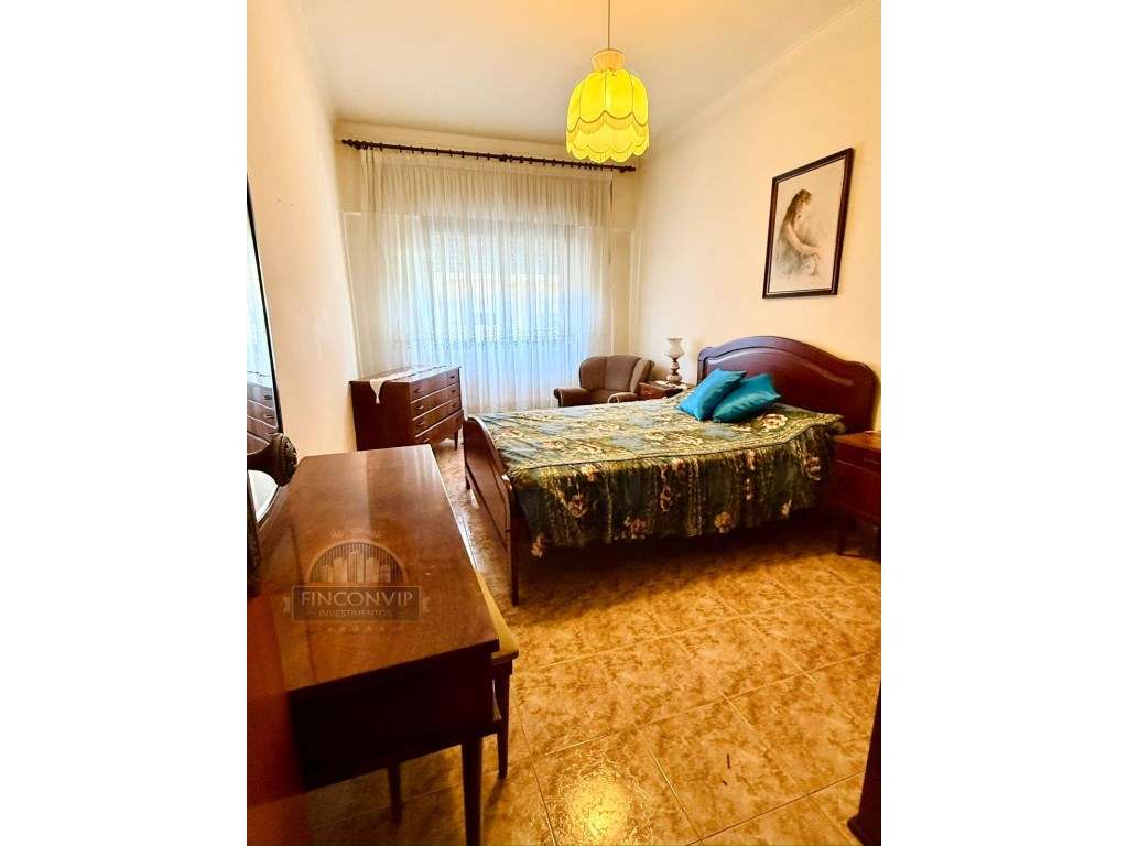 Apartamento T3 à Venda - Cruz de Pau, Amora-9