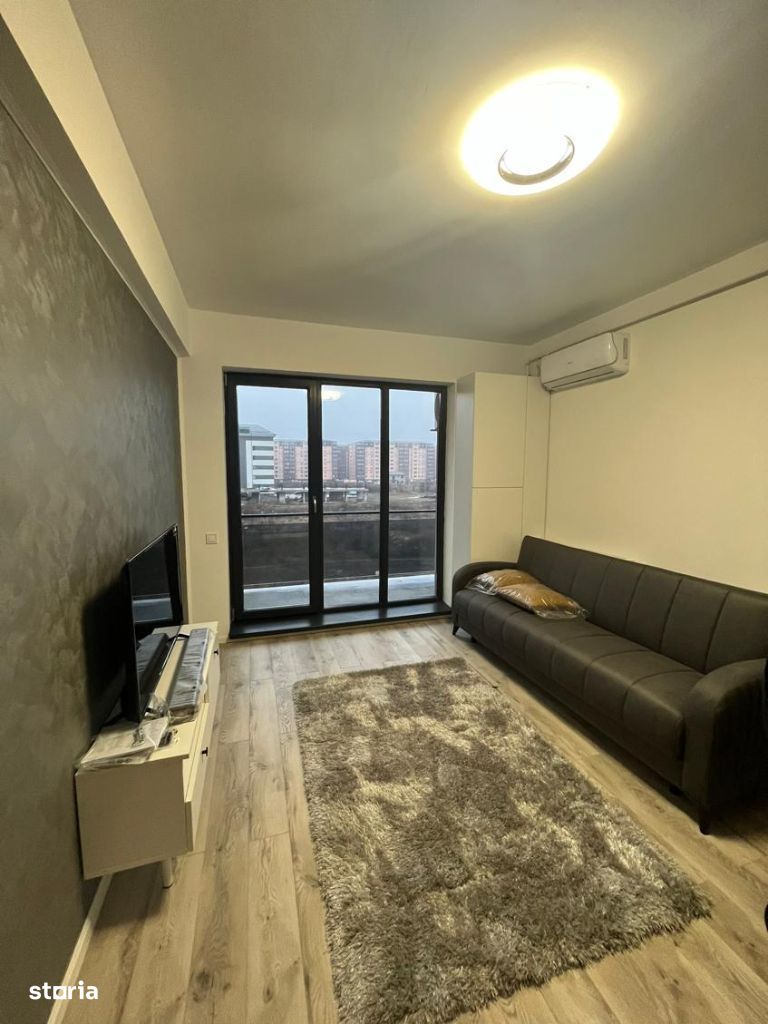 Apartament luminos și spațios cu 2 camere, la etajul 2