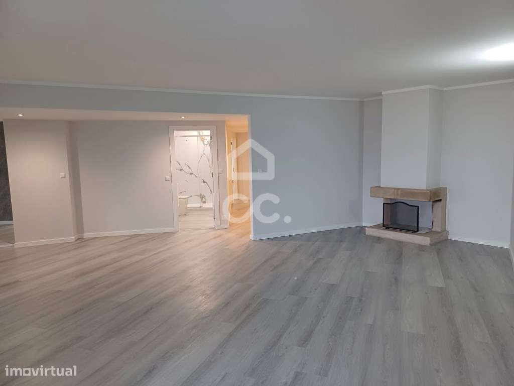 Apartamento T3 Remodelado com Vistas Panorâmicas - São Vicente, Braga-30