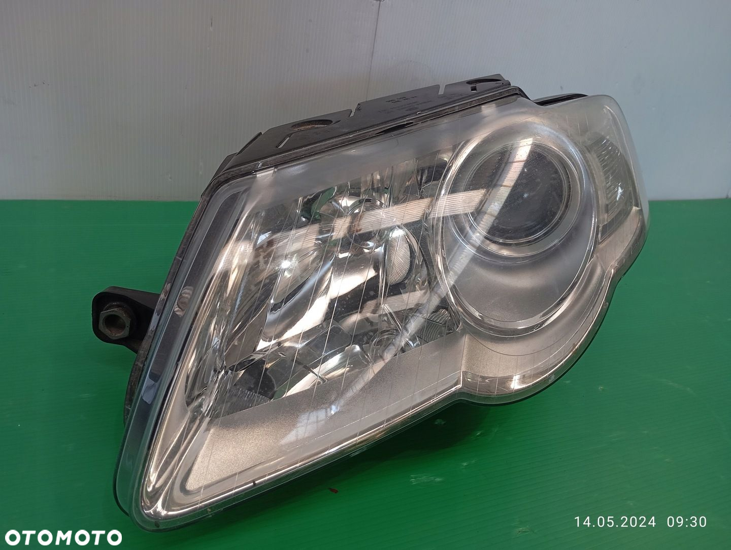 LAMPA LEWY PRZÓD SOCZEWKA VW PASSAT B6 3C0941005J ORG - 2