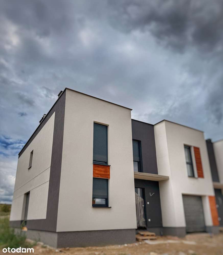 Dom 122m2 - zasobnik + fotowoltaika-1