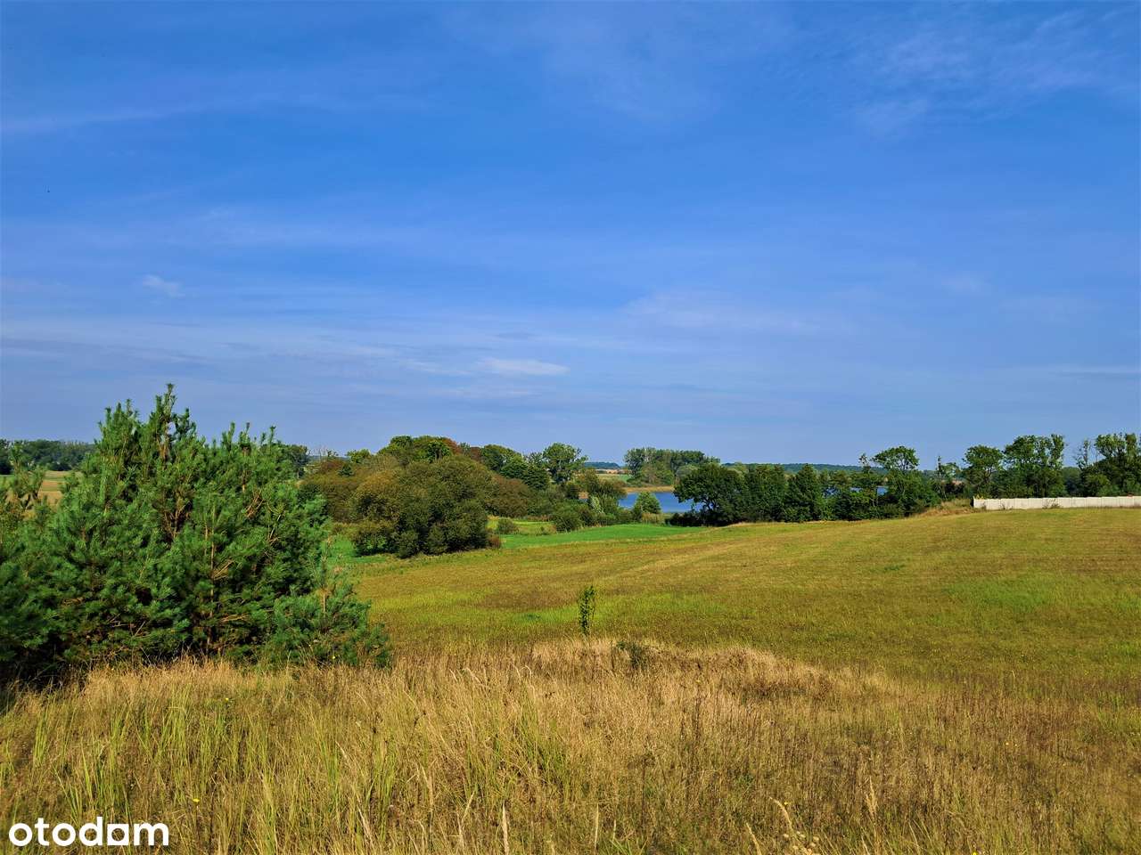 Na sprzedaż 5 działek budowlanych w Ławach z pięknym widokiem-7