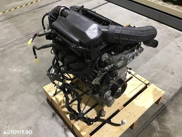 Motor Suzuki 12. Hybrid cod motor K12D - 1