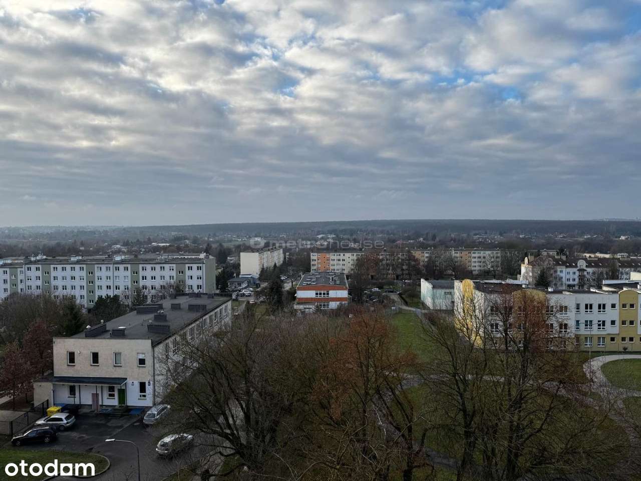 Trzypokojowe mieszkanie blisko Zalewu.-15