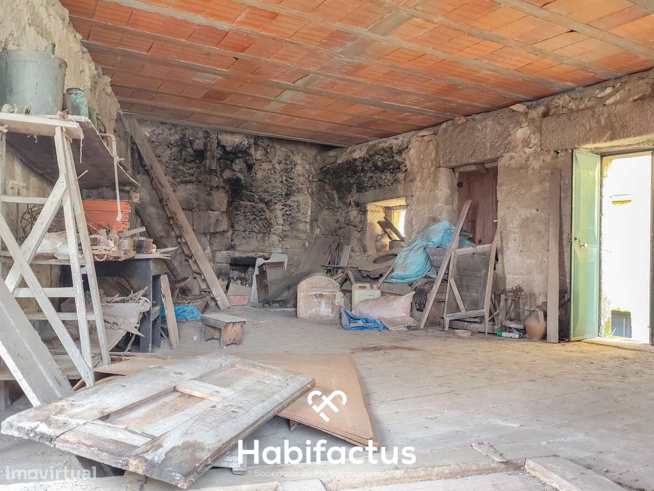 Moradia T3 Venda em Silgueiros,Viseu - Grande imagem: 4/5