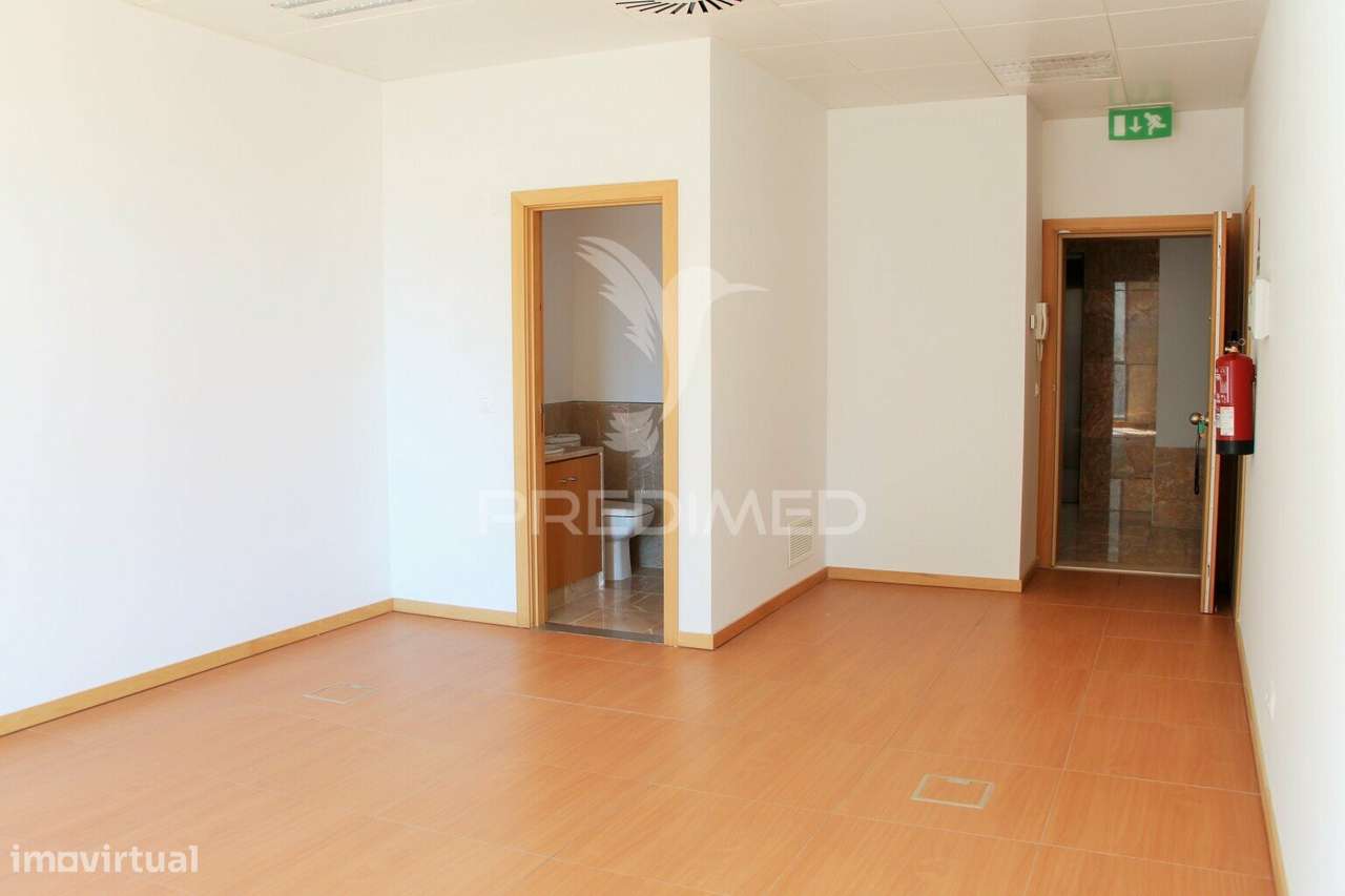 Escritório com vista rio e estacionamento - Lisboa - Grande imagem: 4/16