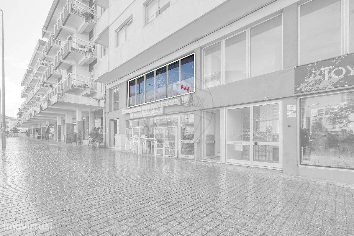 Loja  para arrendamento - Grande imagem: 2/40