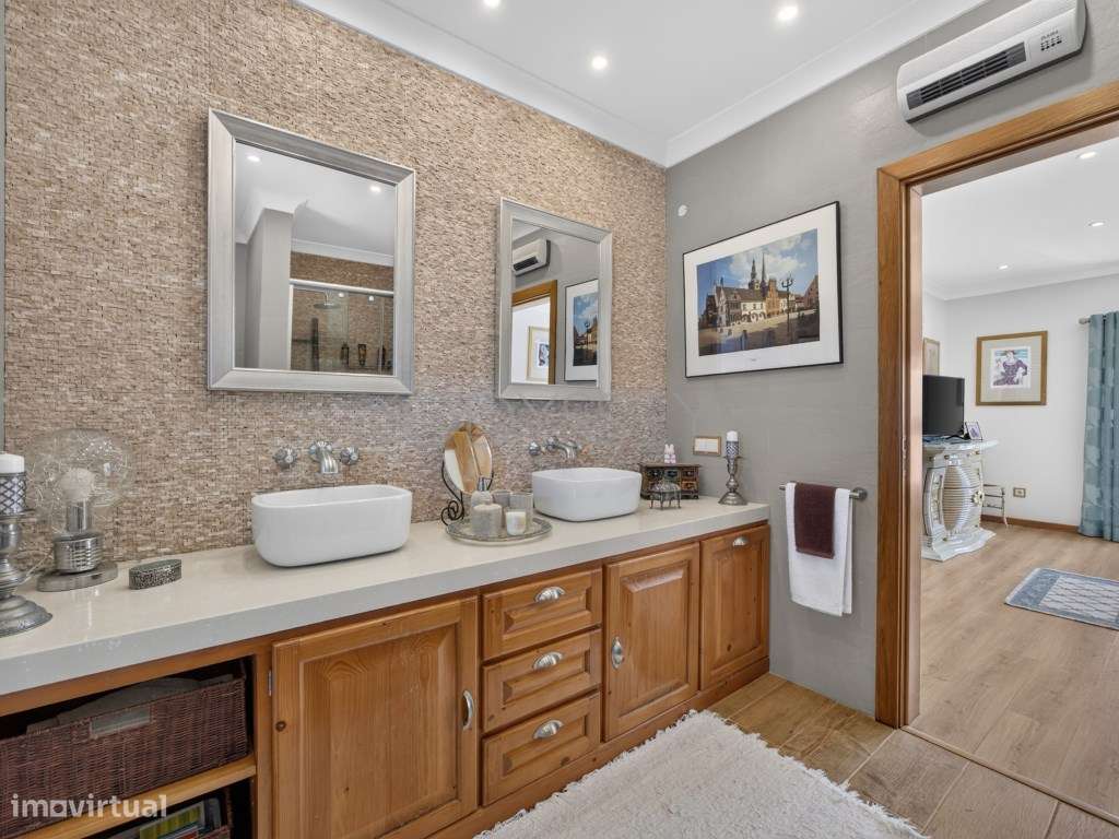 Excecional Moradia de Campo com Piscina e Vista Mar | Encarnação, M...-43