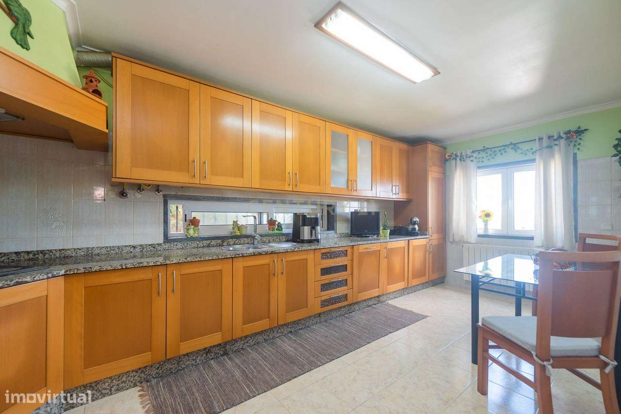 Sintra moradia T5,  lote com 360m2, garagem 65m2-17